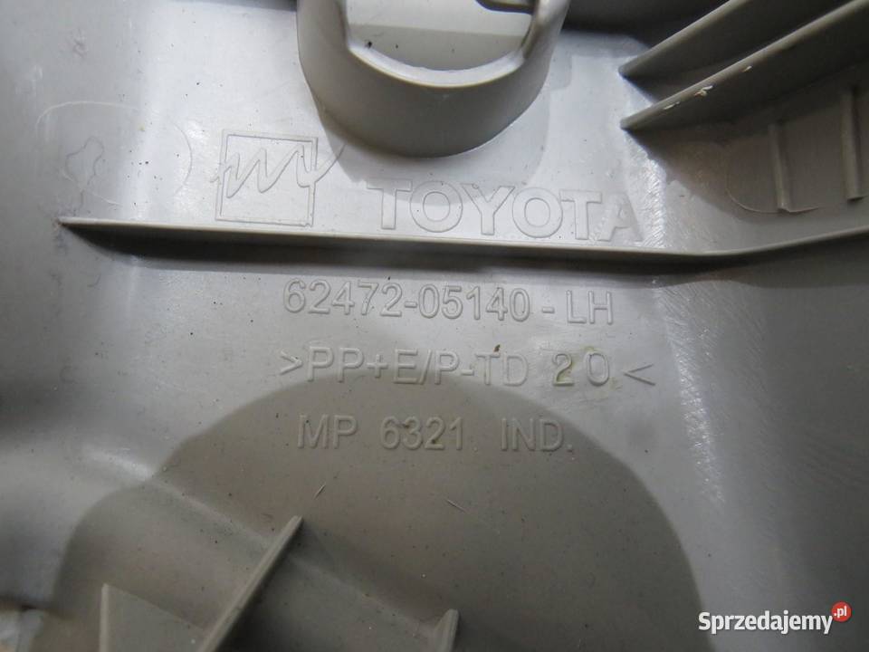 OSŁONA SŁUPKA LEWY TYŁ AVENSIS T27 T29 KOMBI