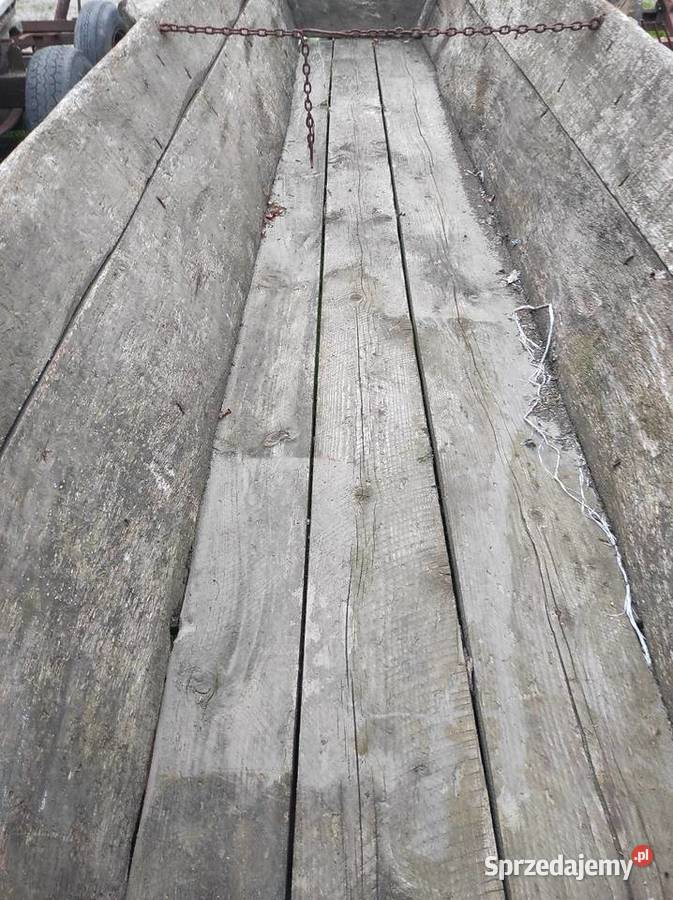 Wozy różne z zaczepem do ciagnika Wielkie Oczy