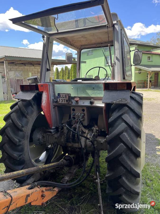 Massey Ferguson 565 z turem Stawek