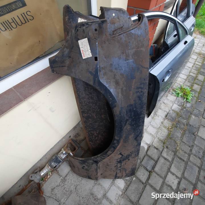 Błotnik Ford Taunus 7982 podkarpackie Stalowa Wola