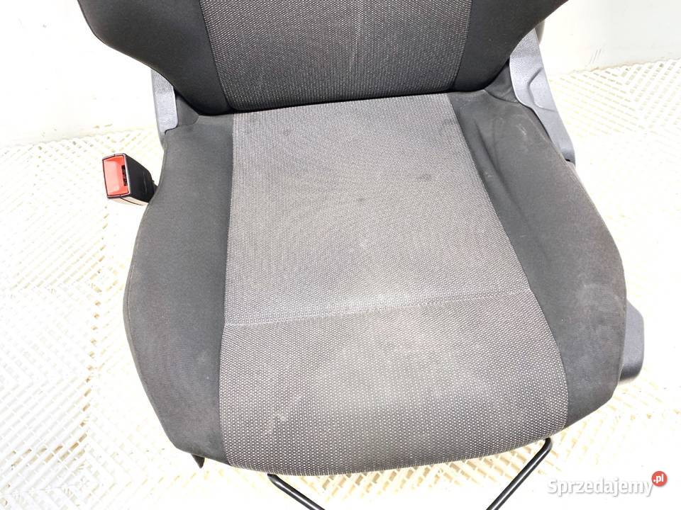 FOTEL LEWY PRZÓD TOYOTA PROACE Van minibus Fotele i kanapy podkarpackie