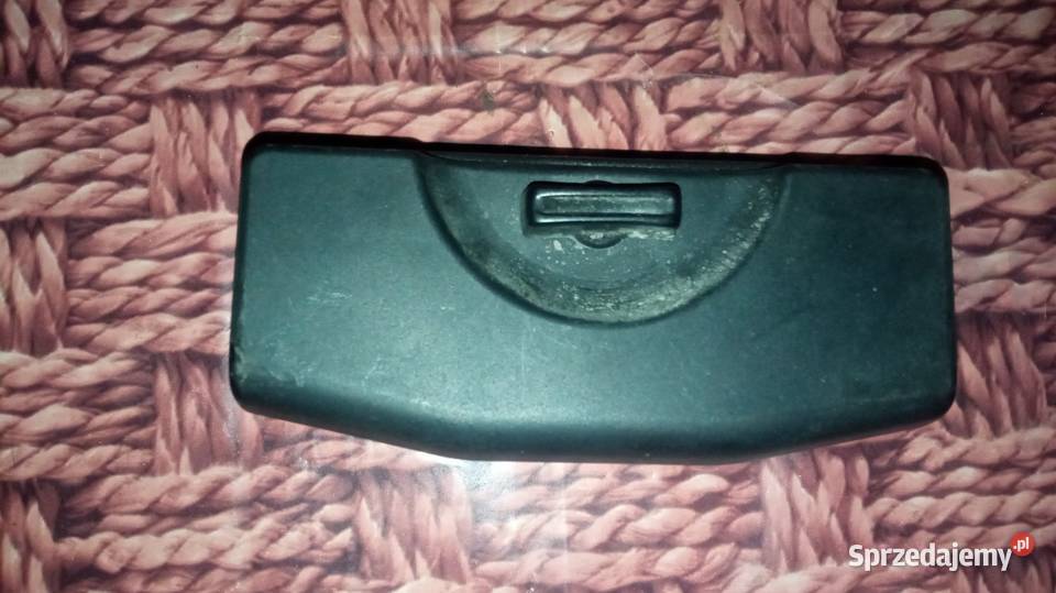 Mocowanie trójkąta uchwyt Audi A4 Passat B5 Mocowania i uchwyty Posługowo