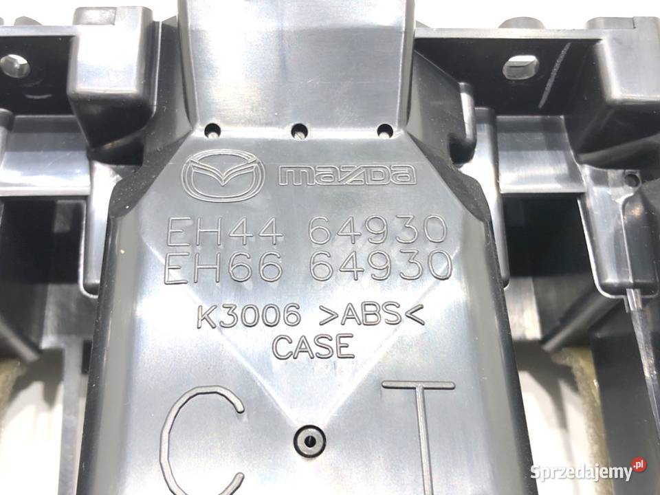 KRATKA NAWIEWU PRZÓD MAZDA CX7 EH4464930 SUV