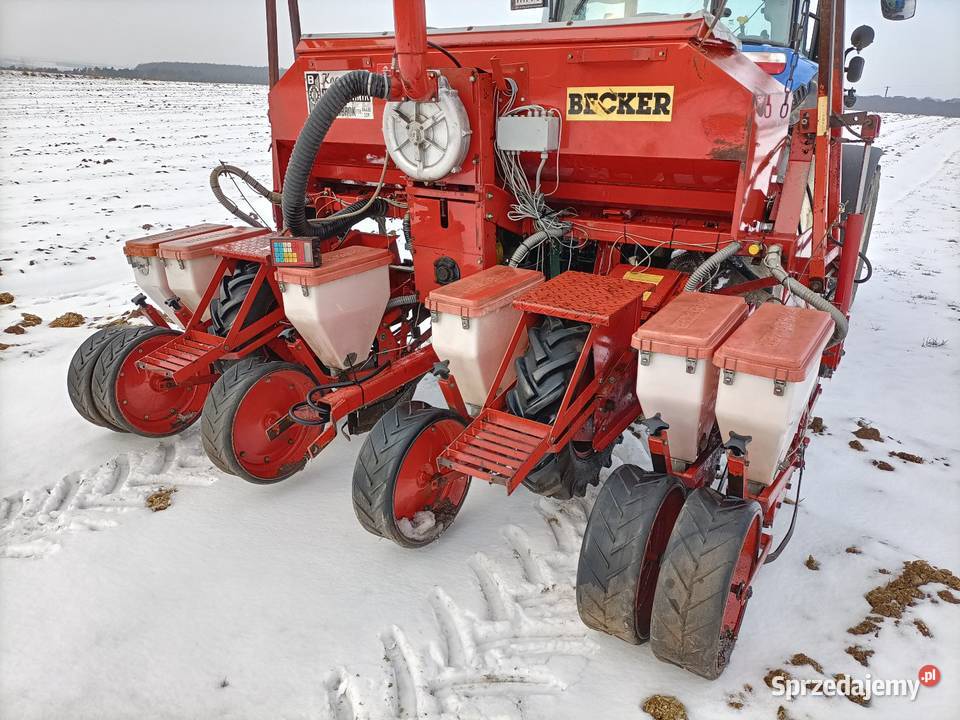 Siewnik do kukurydzy Becker aeromat 6 rzędowy z Pińczów