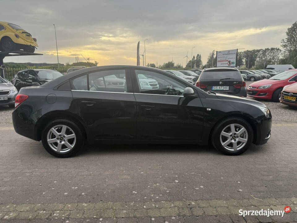 Chevrolet Cruze Chevrolet Cruze 2012 sedan 20 czujnik parkowania Słupsk