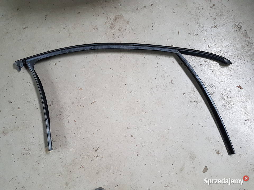 OPEL INSIGNIA USZCZELKA DRZWI LEWA PRZOD CHROM Turek