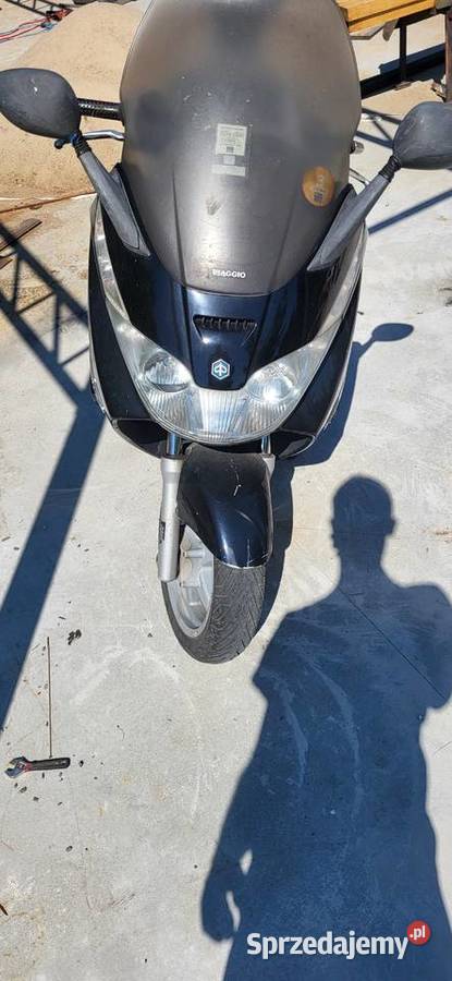 Piaggio x8 nieuszkodzony