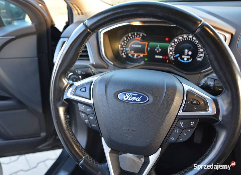 Ford Mondeo welurowa tapicerka Pniewy