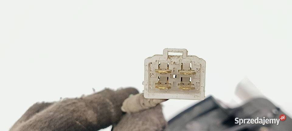 LAMPA PRAWA TYŁ MAZDA 323