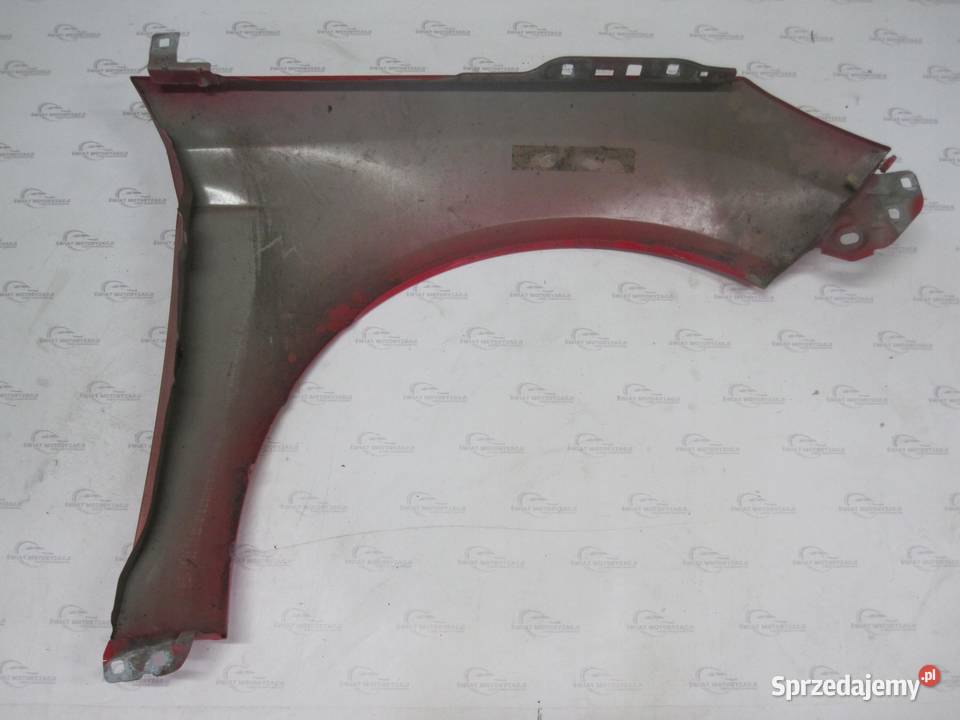 FORD FOCUS MK3 III 13r błotnik lewy przód