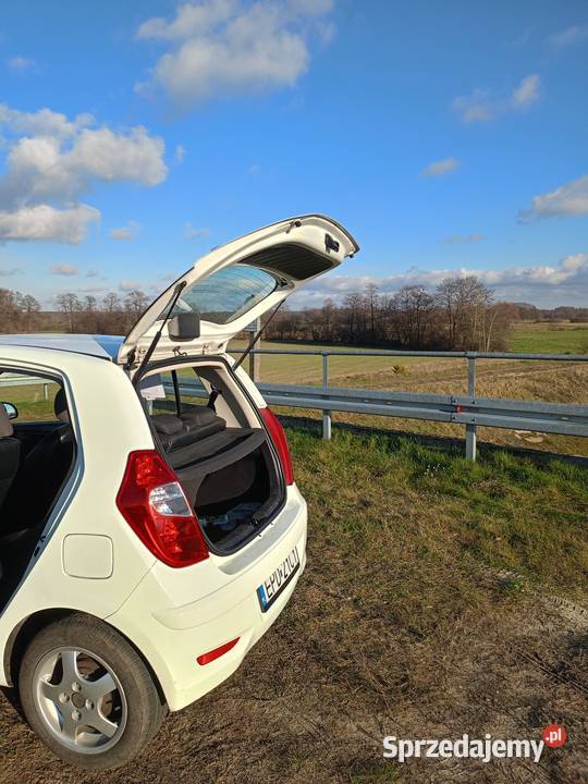 Hyundai i10 małe białe pędzidełko szuka nowego i10 Pęczniew sprzedam