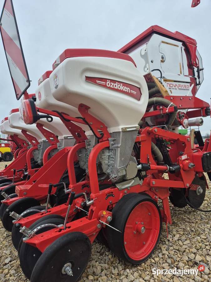 Siewnik do kukurydzy 6 rzędów na ramie Sierpc