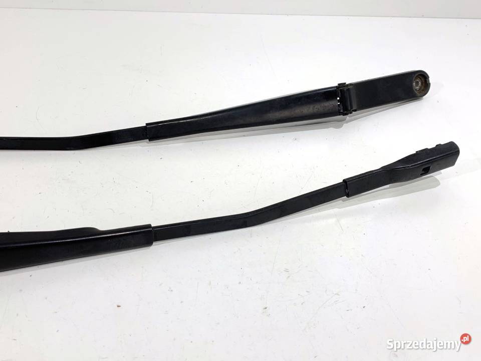 RAMIĘ WYCIERACZKI KOMPLET PRZÓD AUDI A4 B9 podkarpackie