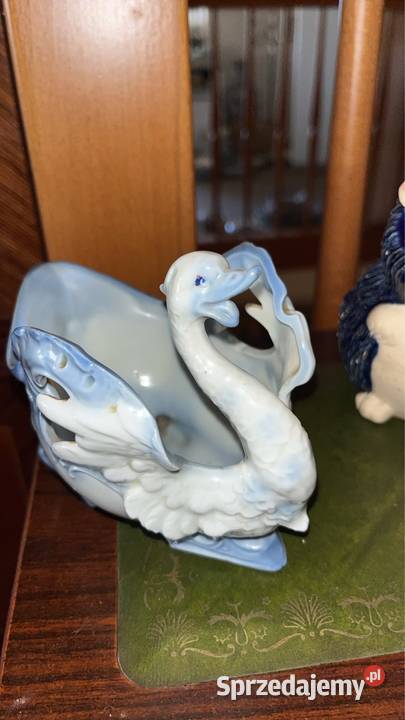 Figurka łabędzia Pojemnik Bez sygnatury Porcelana i szkło Gdańsk sprzedam