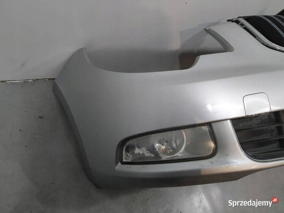 ZDERZAK PRZÓD LA7W Skoda Superb II 20082015 Rok produkcji 2012