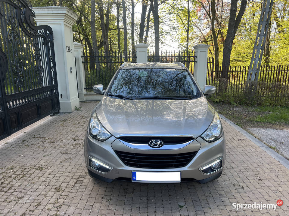 Hyundai ix35 20 CRDi 184 Premium PółSkóra garażowany Nowa Słupia