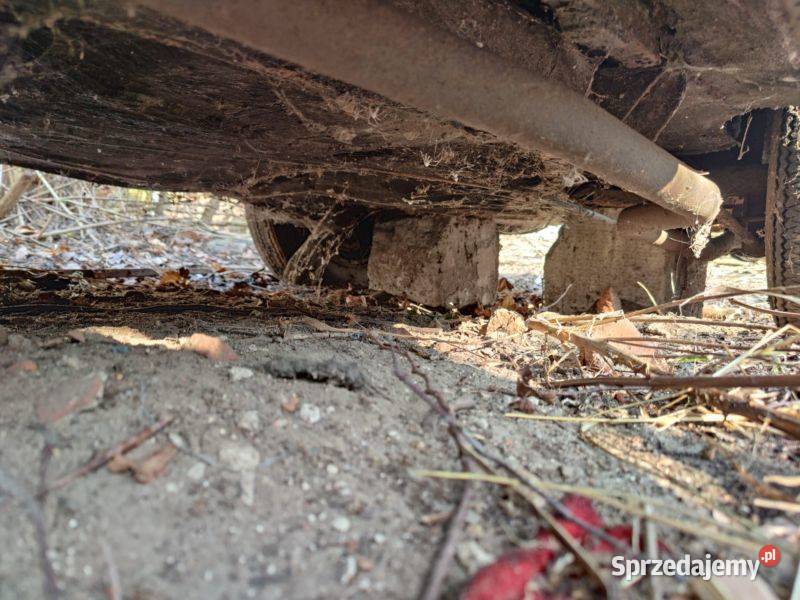 Syrena 104 kurołapka z dokumentami łódzkie Łódź