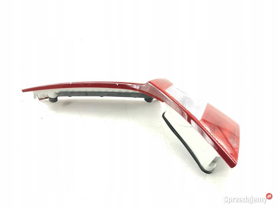 LAMPA PRAWY TYŁ VOLVO XC70 0813 V70 0810 oem