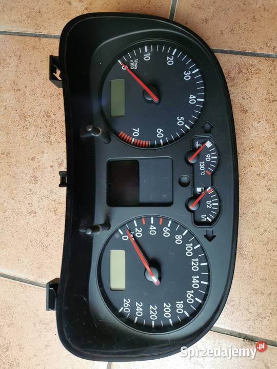 Licznik VOLKSWAGEN GOLF IV 1J0920822A Margonin