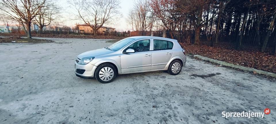 Astra H LPG łódzkie