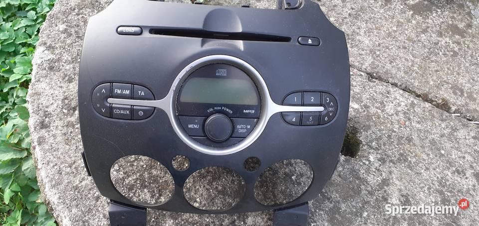 Obudowa radia mazda 2 2008r osobowe