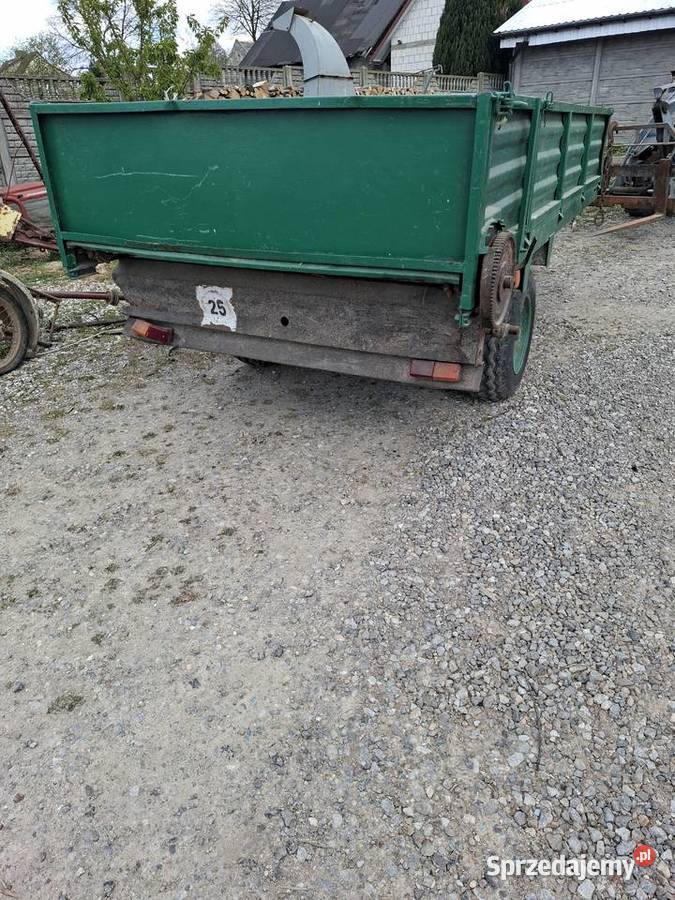 Przyczepa jedno osiowa nieuszkodzony Nowa Słupia