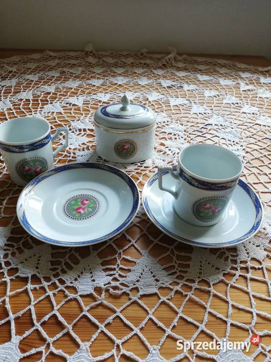 Filiżanki cukiernica ozdobna sygnowana porcelana Ropa