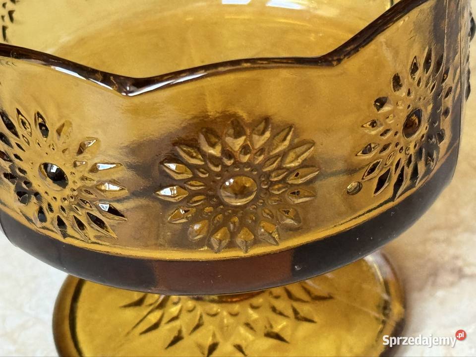 Pucharek stokrotki z Ząbkowic podkarpackie Mielec