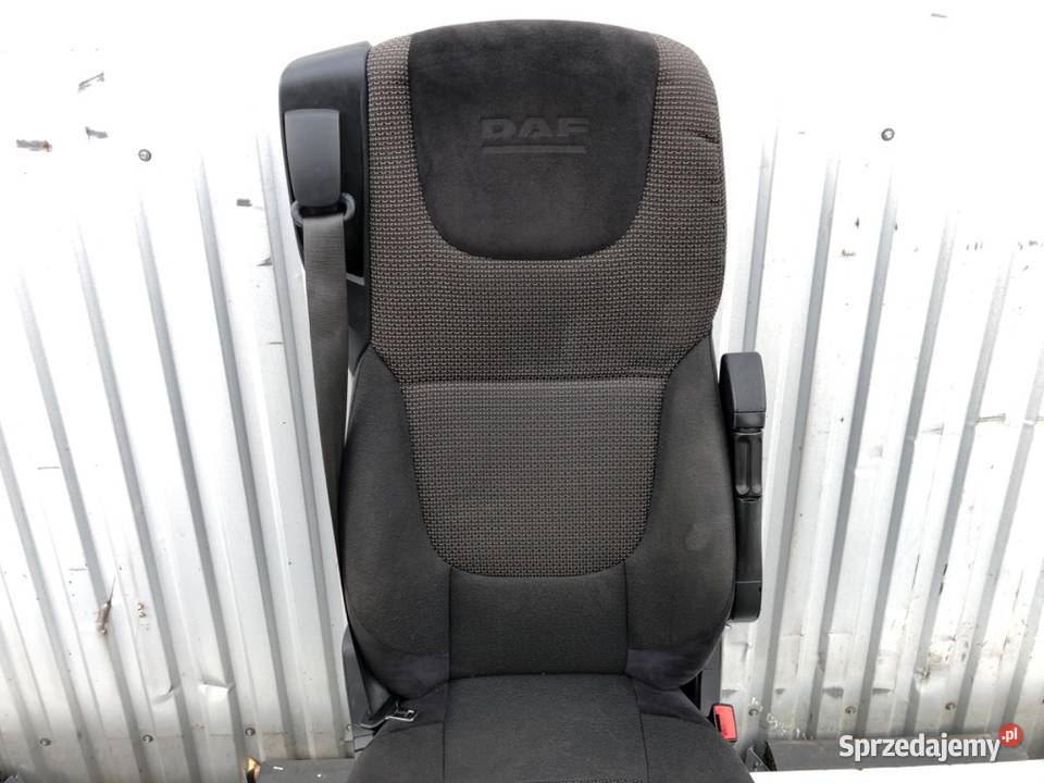 FOTEL PRAWY PRZÓD DAF XF Ciągnik siodłowy sprzedam