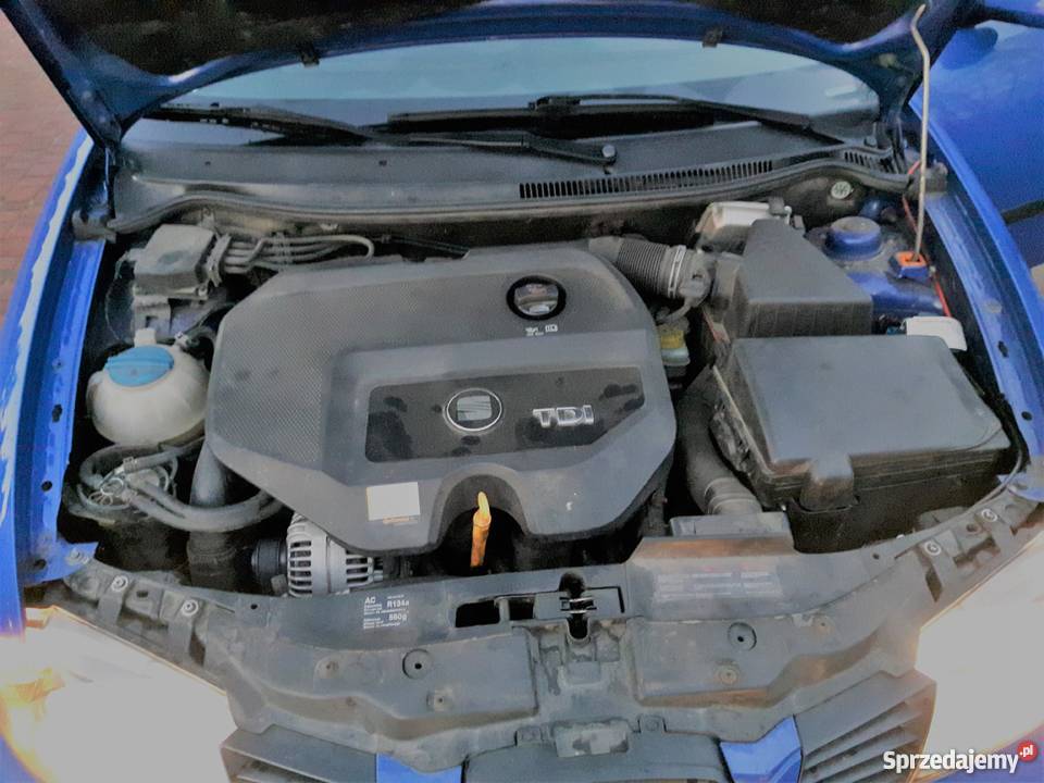 SEAT IBIZA 19 TDI 2004r 3d niebieski 216 wspomaganie kierownicy
