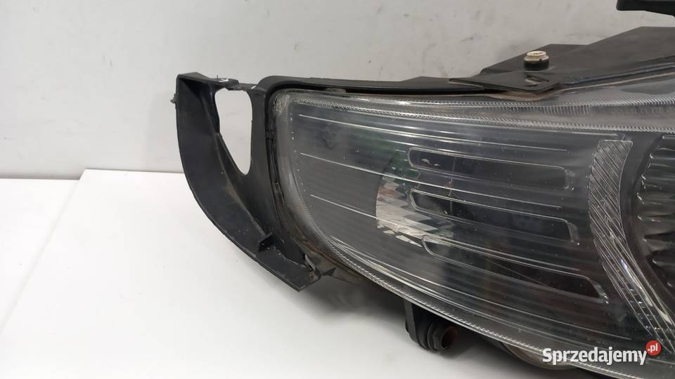 SAAB 95 I LIFT LAMPA PRZÓD PRAWA SOCZEWKA XENON wielkopolskie Zbierkowo