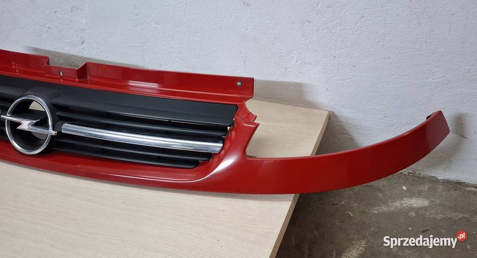 Atrapa Grill Opel Vivaro Sandomierz