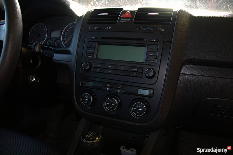 Volkswagen Golf V 19TDI 105 Alufelgi koła zimowe aluminiowe felgi Golf Sierakowice