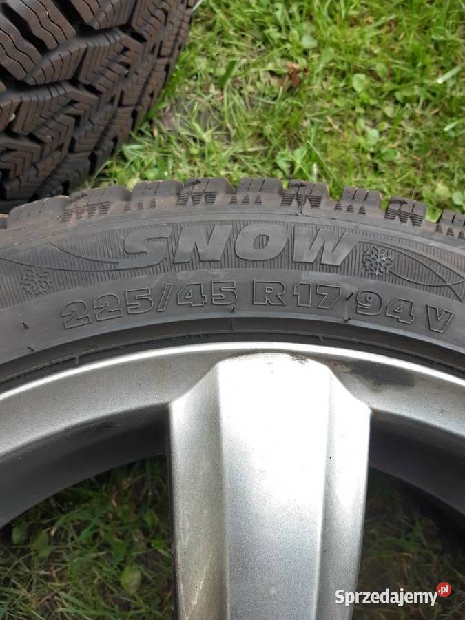 Koła zimowe 22545R17 Honda Civic VIII Ufo Dobrodzień