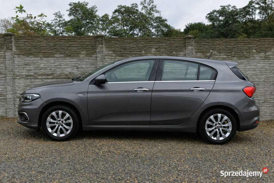 Fiat Tipo 14 95 hatchback LED Alufelgi Bluetooth Dąbrowa Górnicza sprzedam