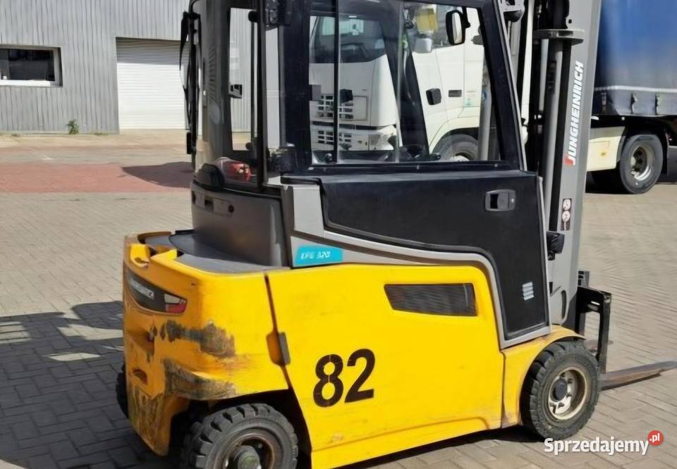 Wózek widłowy Jungheinrich EFG 320 Dębica