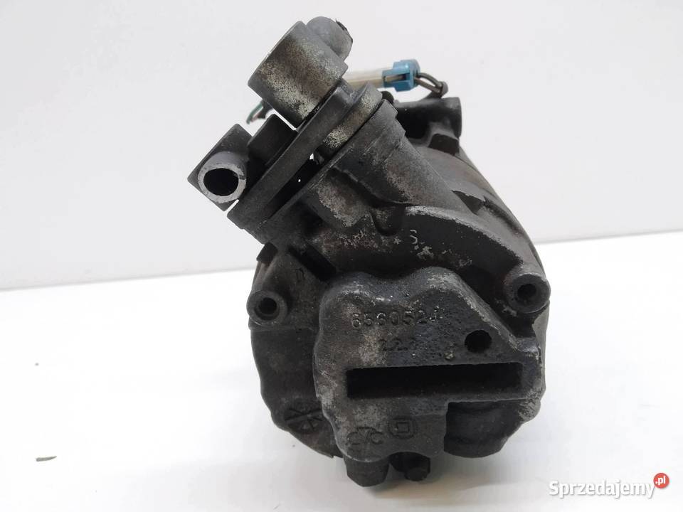 SPRĘŻARKA KLIMATYZACJI 06077101935 10 VVTI Rok produkcji 2001