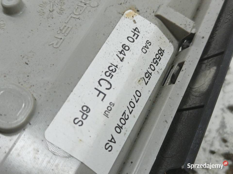 LAMPKA PODSUFITKI 4F0951177 4F0910177