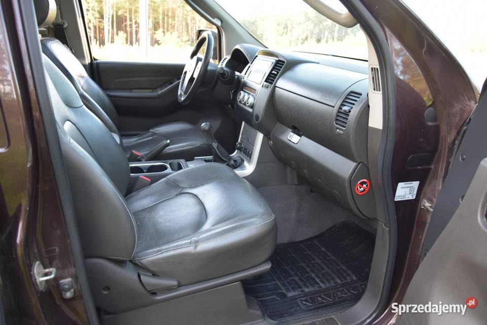 NISSAN NAVARA D40 25 DCi Skóry Szyber hak nowe diesel Zielona Góra