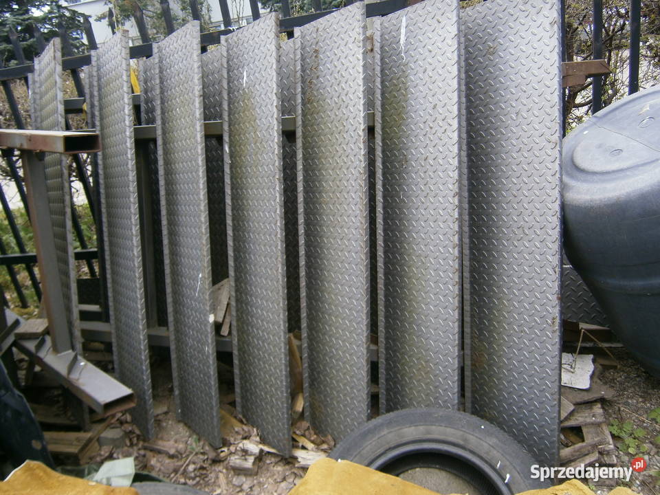 Schody stalowe z blachy ryflowanej szerokie sprzedam