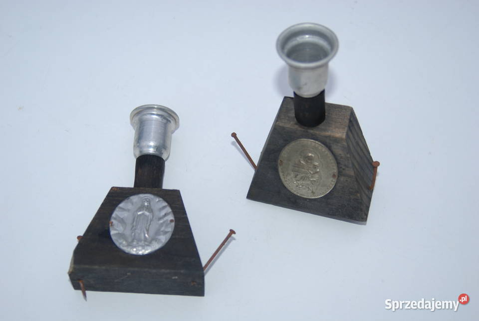 Stare przedwojenne świeczniki drewniane z Cieszyn