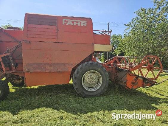 Sprzedam kombajn fahr m1000 Pisklaki