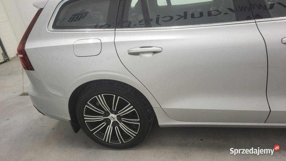 Volvo V60 B4 B Inscription aut II 2018 Kombi mazowieckie Grójec