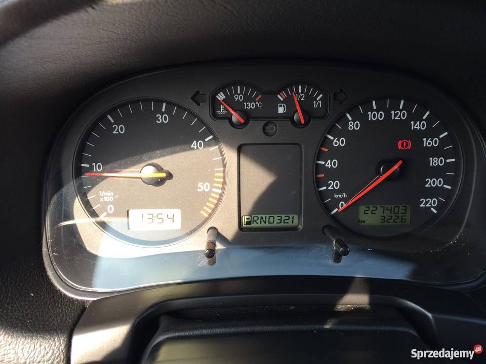 VW GOLF IV 19 TDI KLIMAT TEMPOMAT 2000r 1896cm3