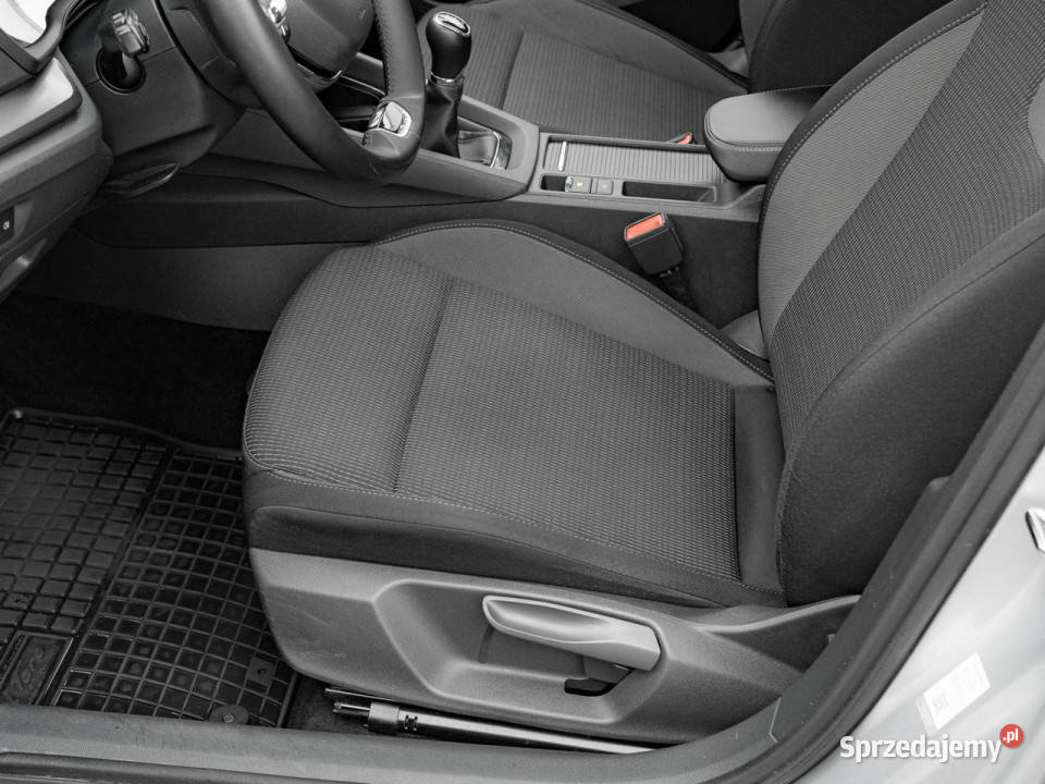 koda Octavia 15 TSI Ambition Czpark Podgrzf możliwa zamiana Pępowo