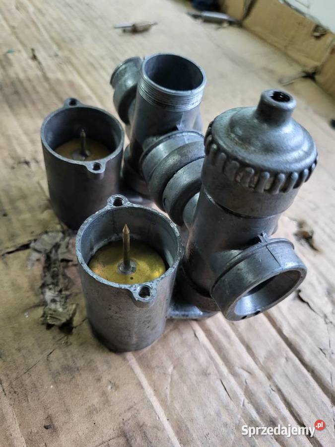 Dwa oryginalne gazniki wsk 125 Biłgoraj sprzedam