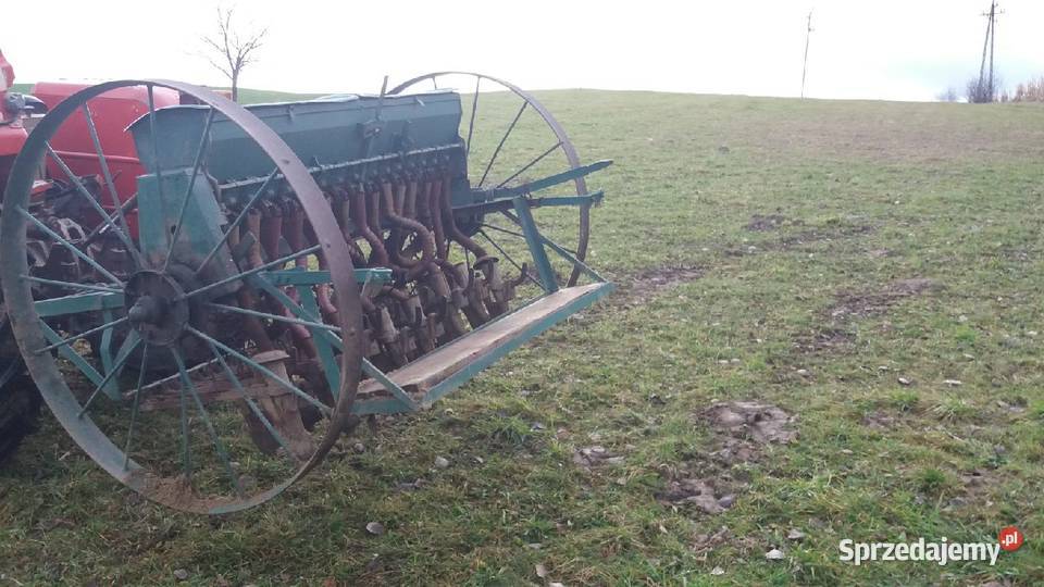 Siewnik 15stka nieuszkodzony Grabina