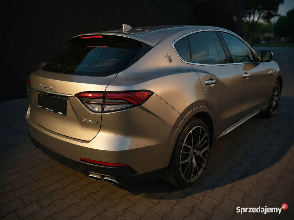 maserati levante 2022 benzyna 20 zamiana Łomianki Dolne