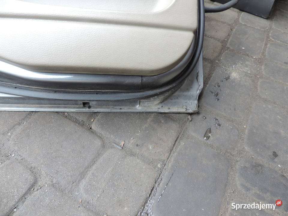 VOLVO V40 I FL DRZWI LEWE TYLNE TYŁ 34722 Nowy Sącz