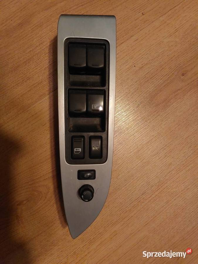 PANEL PRZEŁACZNIK SZYB NISSAN 254011AH1A